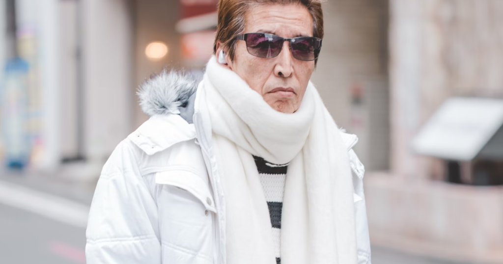 Best Muffler Deals for Men: 10 Stylish and Simple Options!